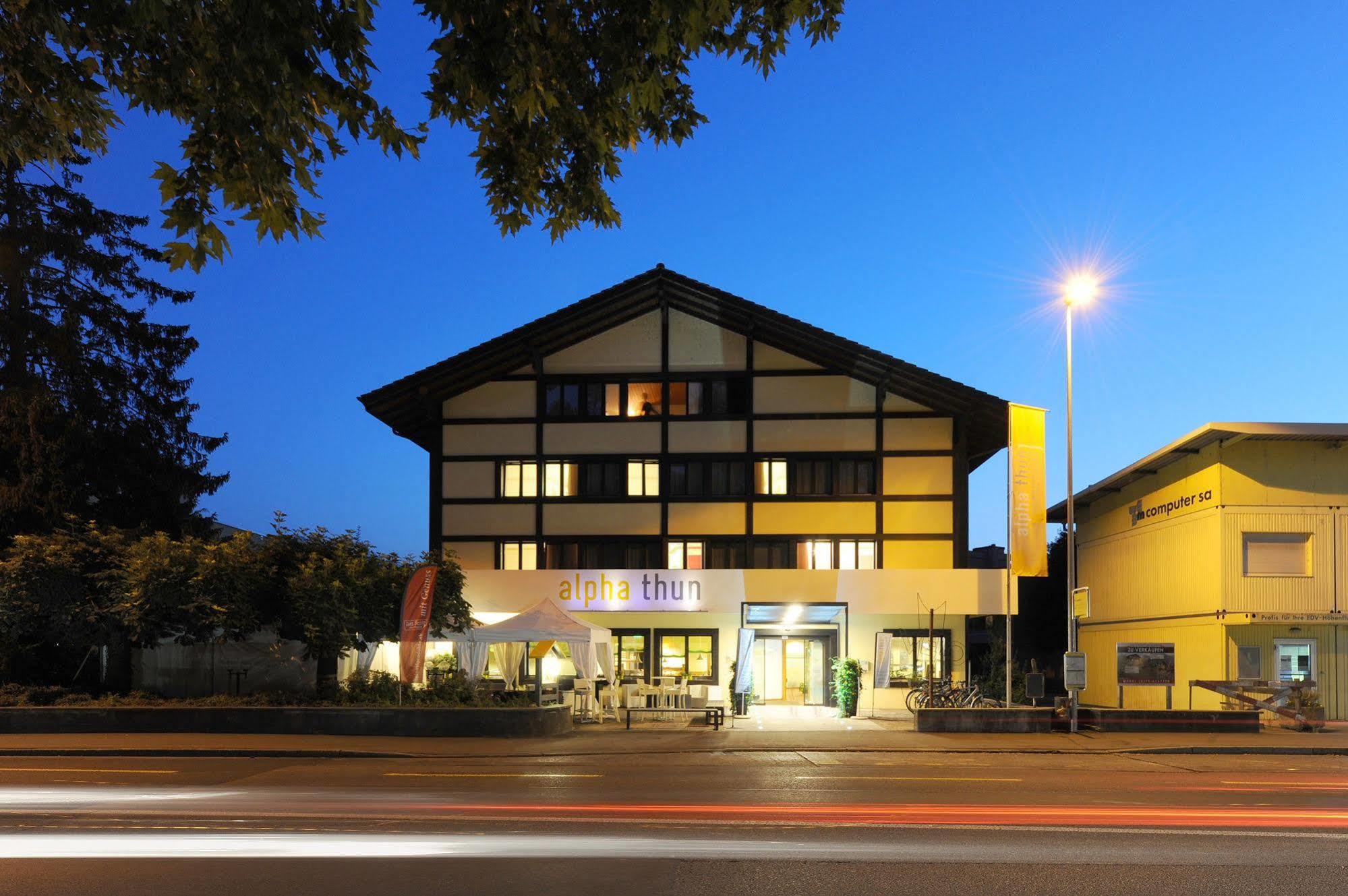 Hotel Alpha תון מראה חיצוני תמונה